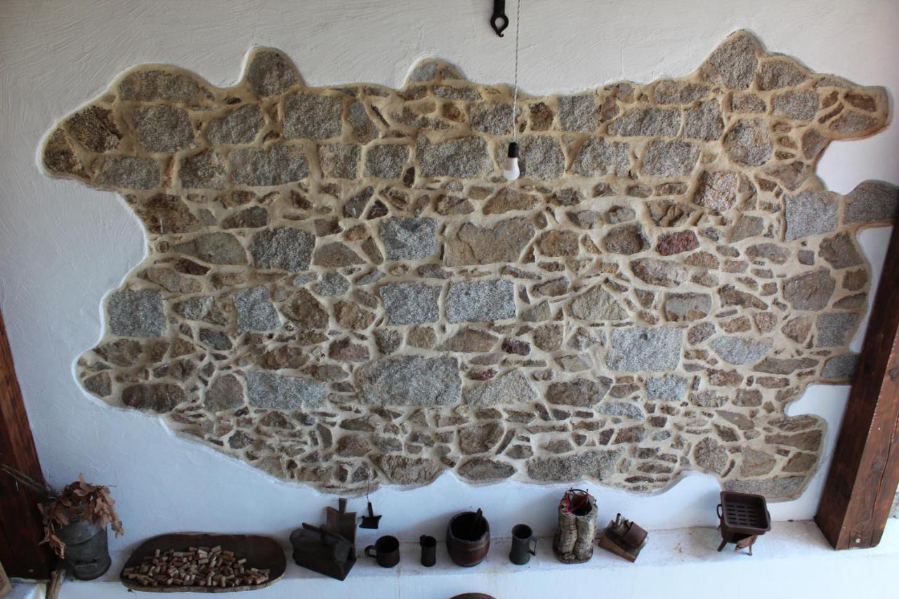 Bed And Breakfast Murales Orgosolo Ngoại thất bức ảnh