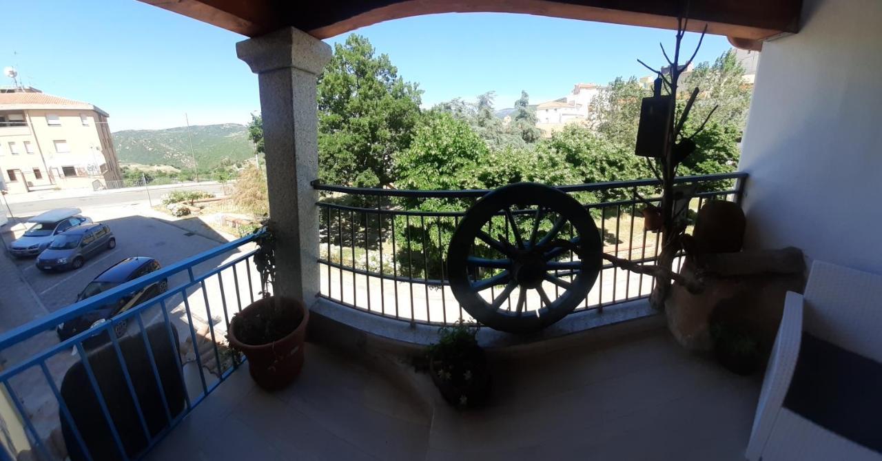 Bed And Breakfast Murales Orgosolo Ngoại thất bức ảnh