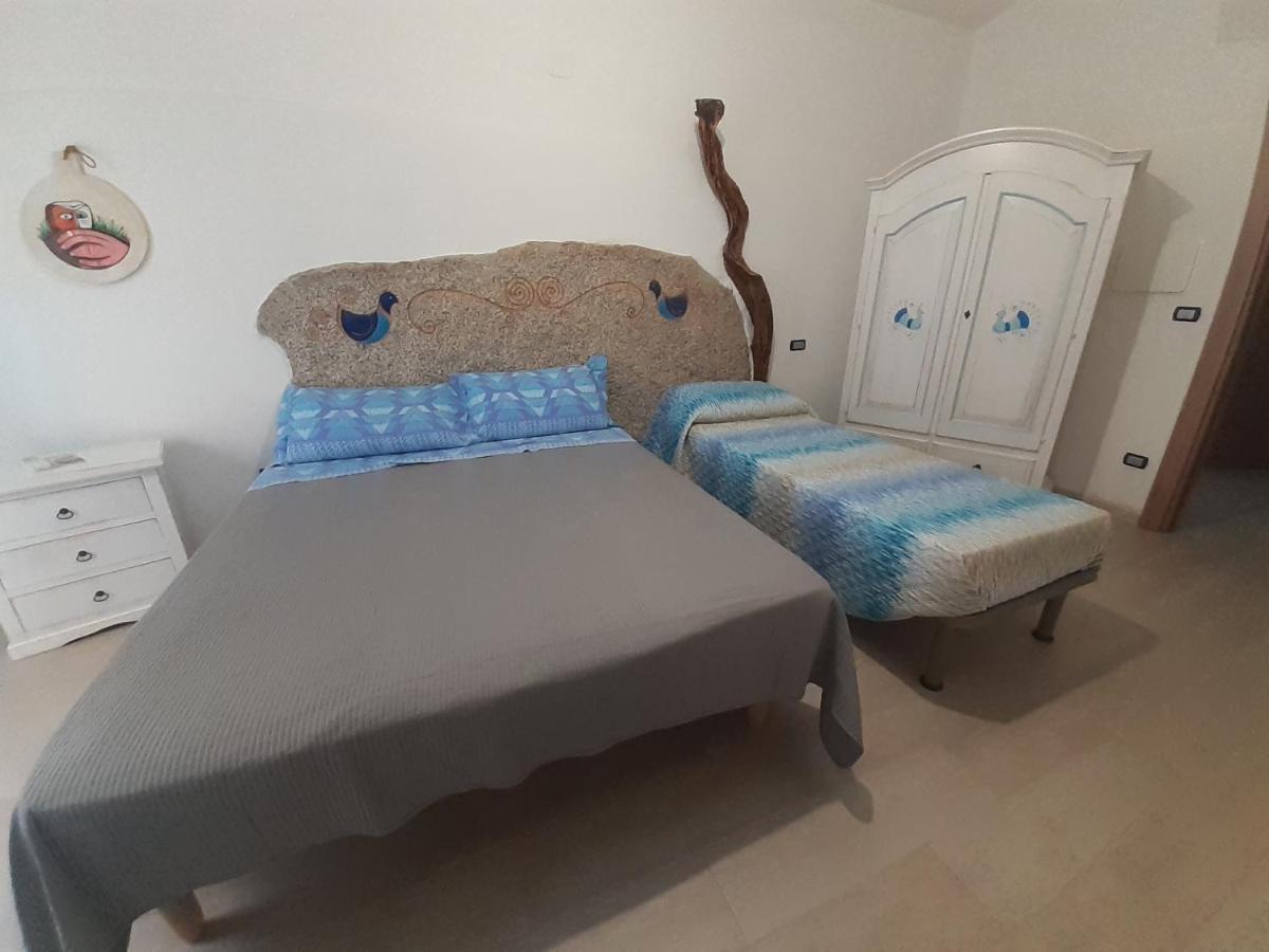 Bed And Breakfast Murales Orgosolo Ngoại thất bức ảnh